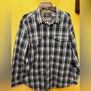 Nautica Men's Navy and White Plaid Shirt
